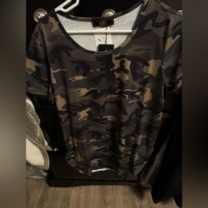 NWT camo shirt